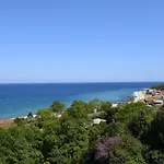 郝瑞泰 - 艾格纳缇酒店