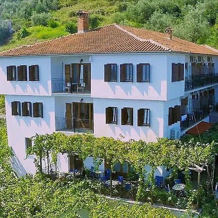 Agnadi - Hotel