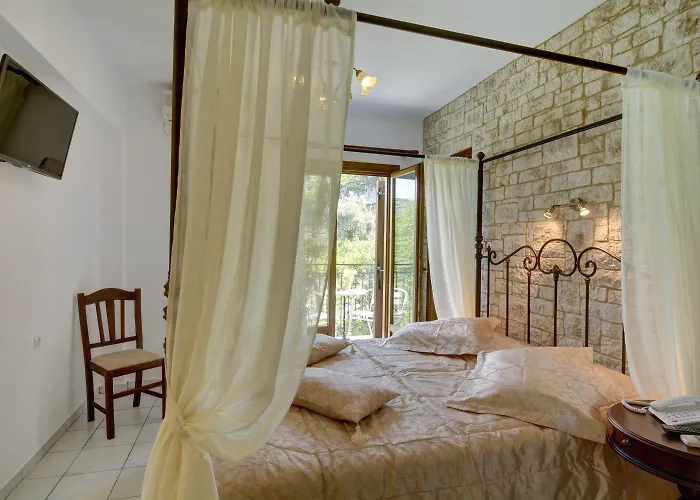 郝瑞泰 - 艾格纳缇酒店